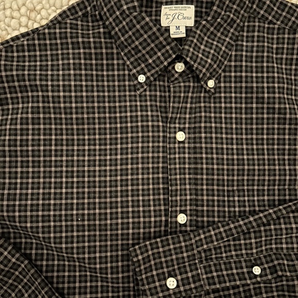 J.Crew NWOT Secret Wash Shirt - Medium Tall - Picture 2 of 5